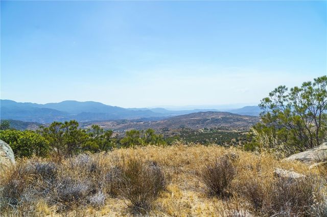 44700 Gold Creek Lane, Aguanga, CA 92536
