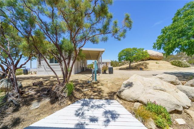 44700 Gold Creek Lane, Aguanga, CA 92536