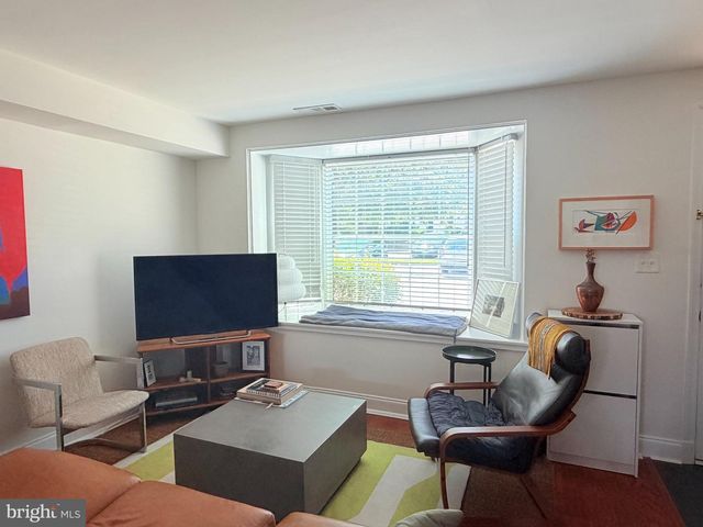 3815 INGALLS AVE, Alexandria, VA 22302