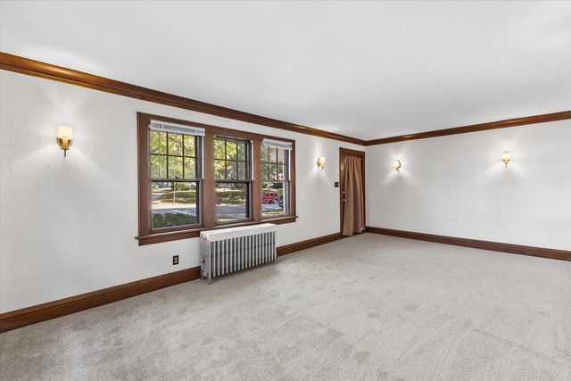 3731 N Morris BOULEVARD #3733, Shorewood, WI 53211