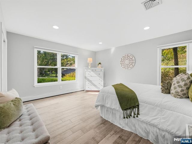 345 Shadyside Road, Ramsey, NJ 07446