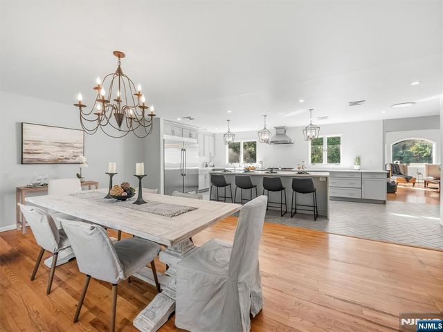 345 Shadyside Road, Ramsey, NJ 07446
