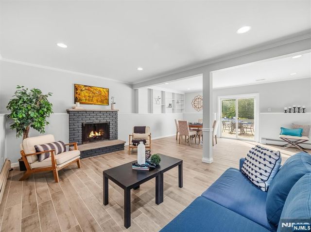 345 Shadyside Road, Ramsey, NJ 07446