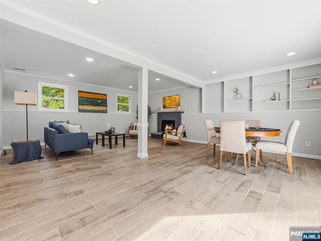 345 Shadyside Road, Ramsey, NJ 07446