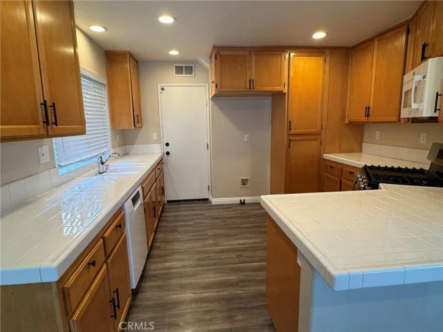 16 Torres Pointe, Aliso Viejo, CA 92656