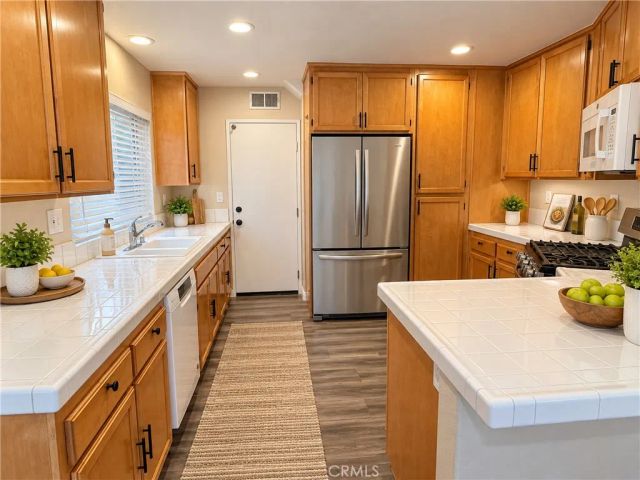 16 Torres Pointe, Aliso Viejo, CA 92656