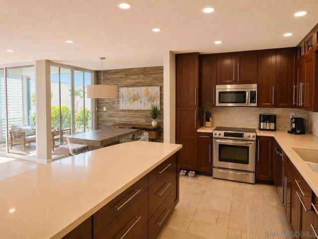 3850 RIVIERA DRIVE 3B, San Diego, CA 92109