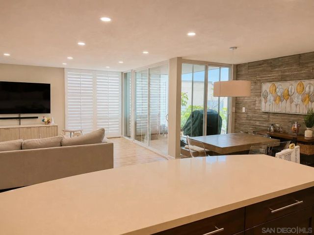 3850 RIVIERA DRIVE 3B, San Diego, CA 92109
