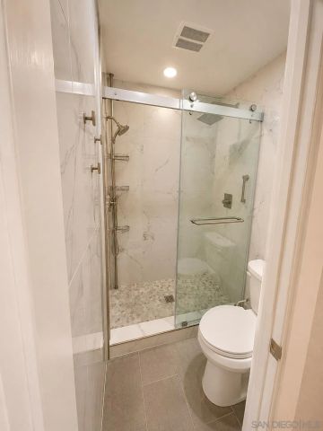 3850 RIVIERA DRIVE 3B, San Diego, CA 92109