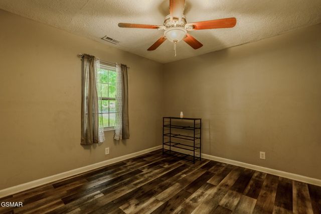 5202 Murphy Road, Knoxville, TN 37918