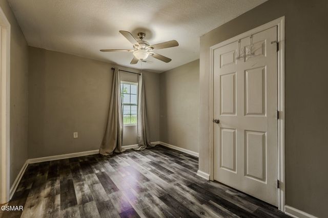 5202 Murphy Road, Knoxville, TN 37918