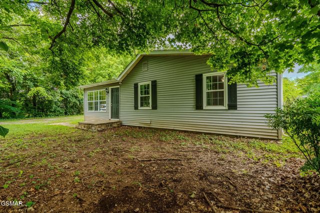 5202 Murphy Road, Knoxville, TN 37918
