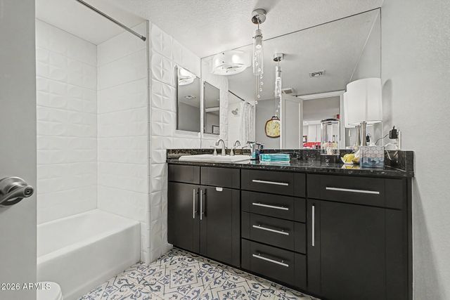 6040 E Harvard Street, Scottsdale, AZ 85257