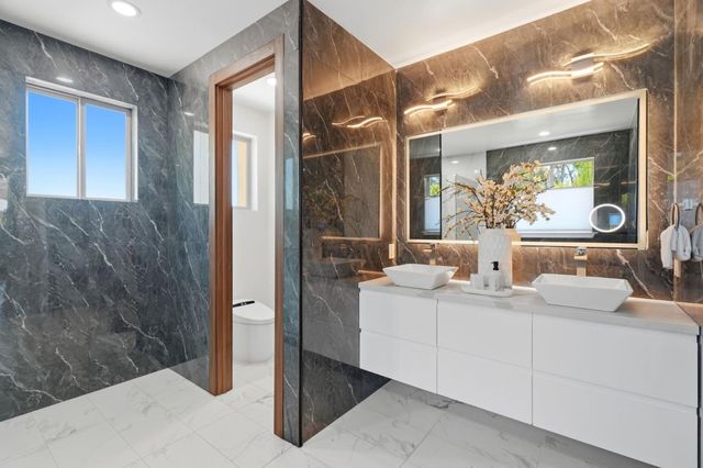 14302 Lora Drive, Los Gatos, CA 95032