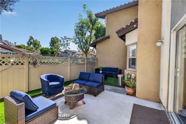 13036 Avenida Pescador, Riverside, CA 92503