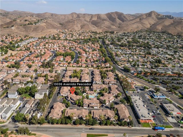 13036 Avenida Pescador, Riverside, CA 92503