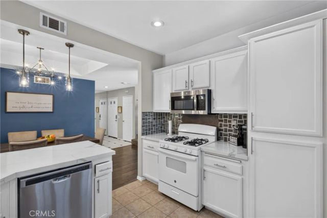 13036 Avenida Pescador, Riverside, CA 92503