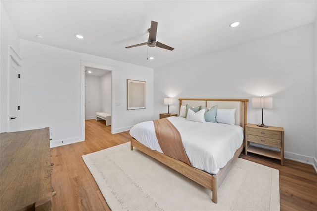 825 NW 14th Street, Bentonville, AR 72712