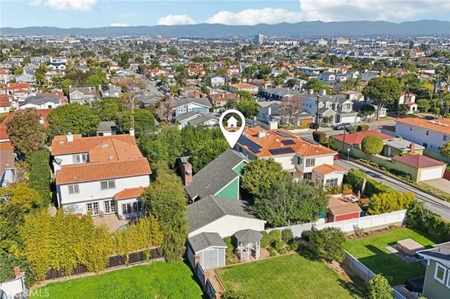 1652 Voorhees, Manhattan Beach, CA 90266
