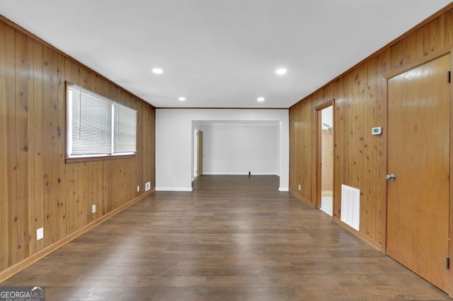1655 Lucelle Avenue, Stone Mountain, GA 30087