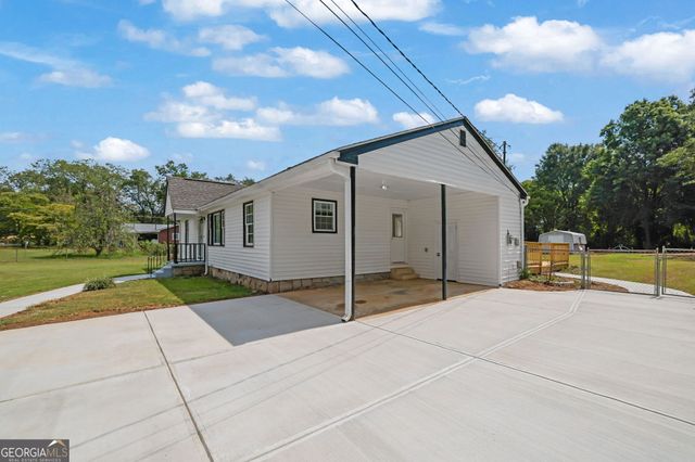 1655 Lucelle Avenue, Stone Mountain, GA 30087