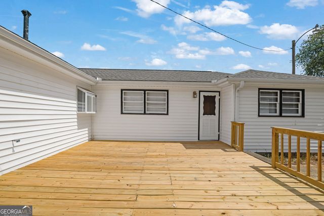 1655 Lucelle Avenue, Stone Mountain, GA 30087
