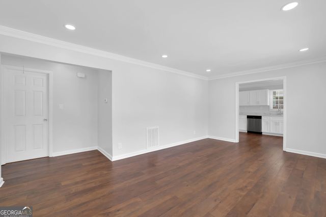 1655 Lucelle Avenue, Stone Mountain, GA 30087