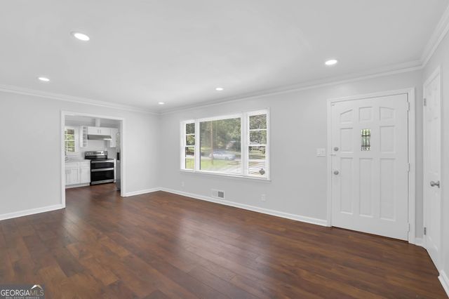 1655 Lucelle Avenue, Stone Mountain, GA 30087