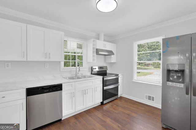 1655 Lucelle Avenue, Stone Mountain, GA 30087