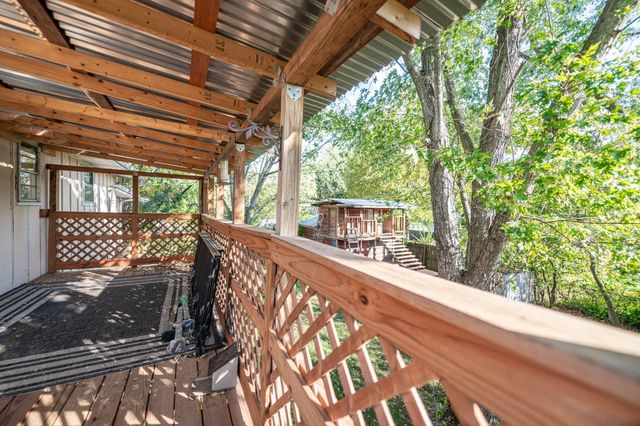 4104 LAMP LN, Columbia, MO 65202