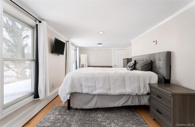 19 Belmont Road, Sound Beach, NY 11789