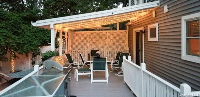 19 Belmont Road, Sound Beach, NY 11789