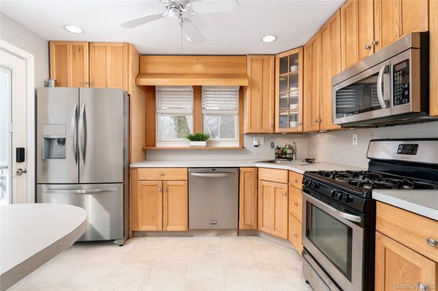 19 Belmont Road, Sound Beach, NY 11789