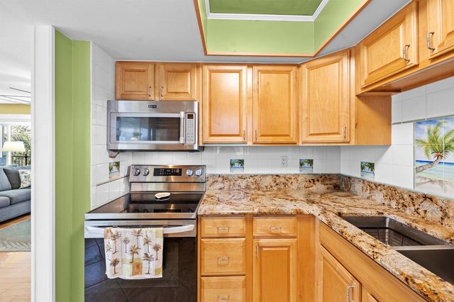 1820 New Palm Way 308, Boynton Beach, FL 33435