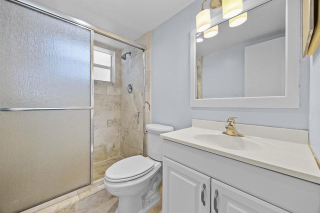 1820 New Palm Way 308, Boynton Beach, FL 33435