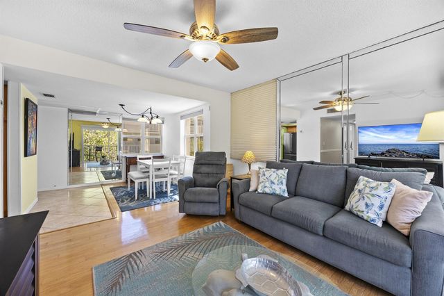 1820 New Palm Way 308, Boynton Beach, FL 33435