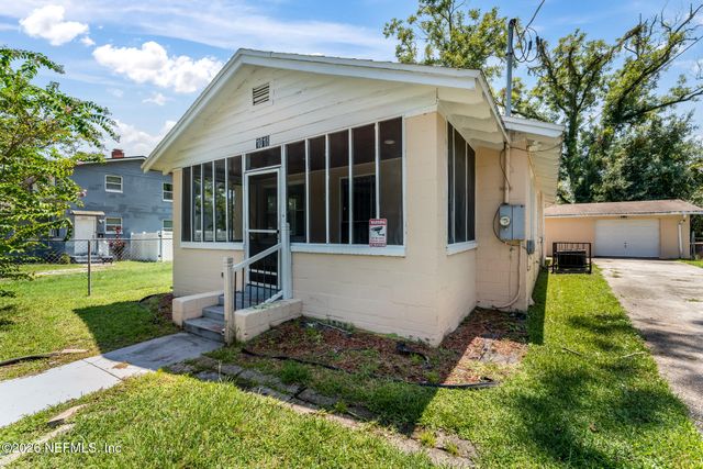 1018 W 23RD Street, Jacksonville, FL 32209