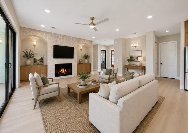 8707 Water Oak Drive, Tomball, TX 77375
