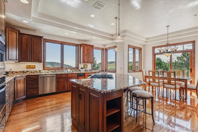 9560 Bear Claw Drive, Littleton, CO 80127