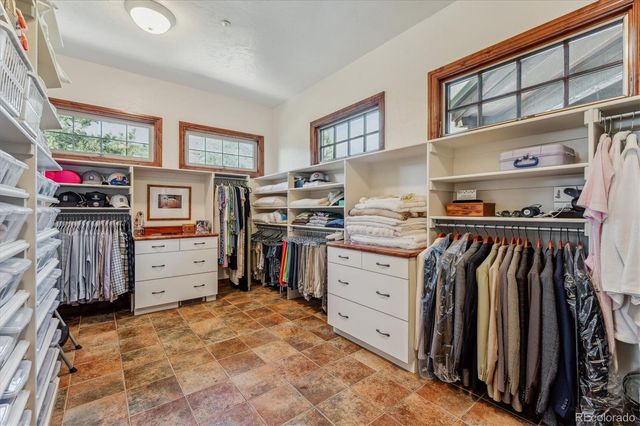 9560 Bear Claw Drive, Littleton, CO 80127