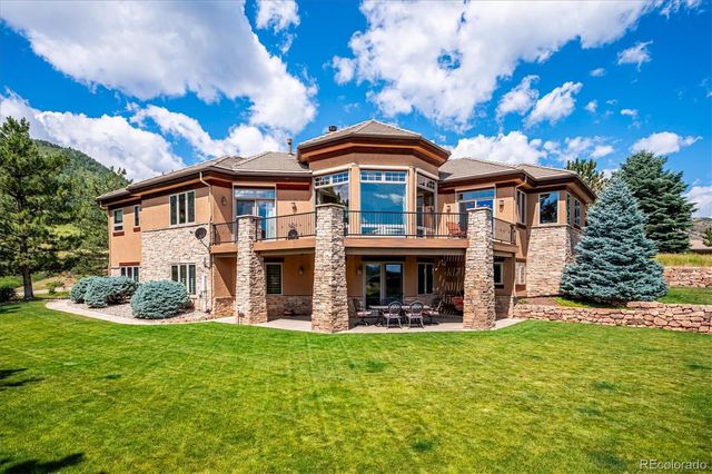 9560 Bear Claw Drive, Littleton, CO 80127