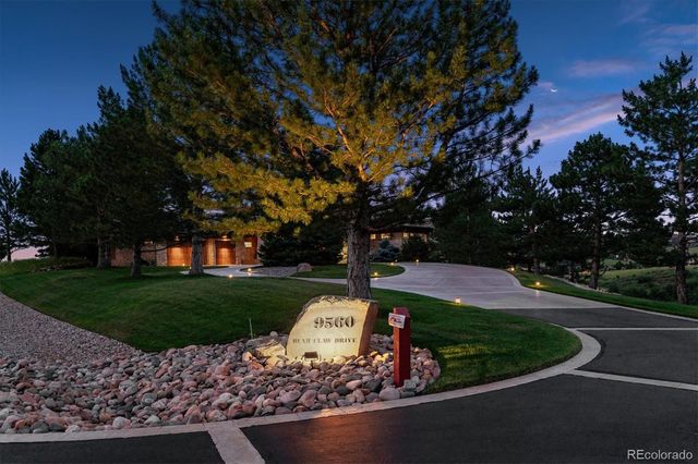 9560 Bear Claw Drive, Littleton, CO 80127