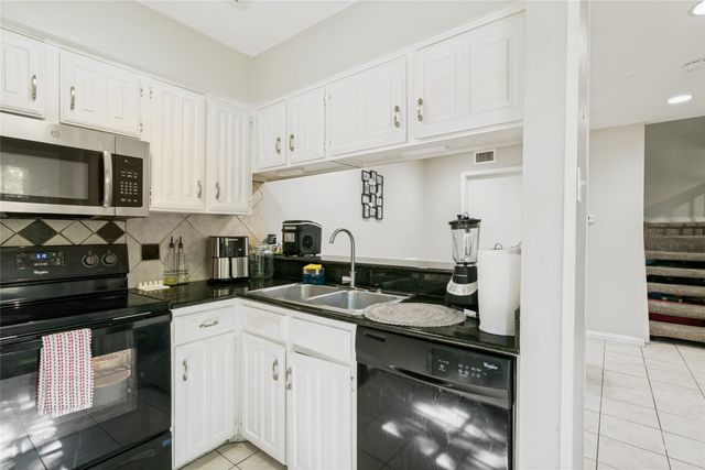 5626 Preston Oaks Road 9A, Dallas, TX 75254