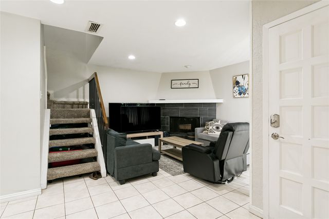 5626 Preston Oaks Road 9A, Dallas, TX 75254