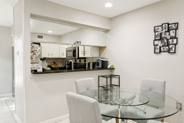 5626 Preston Oaks Road 9A, Dallas, TX 75254