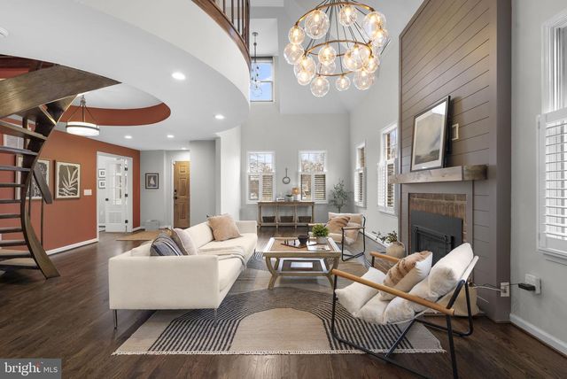 1100 S RIVER LANDING RD, Edgewater, MD 21037