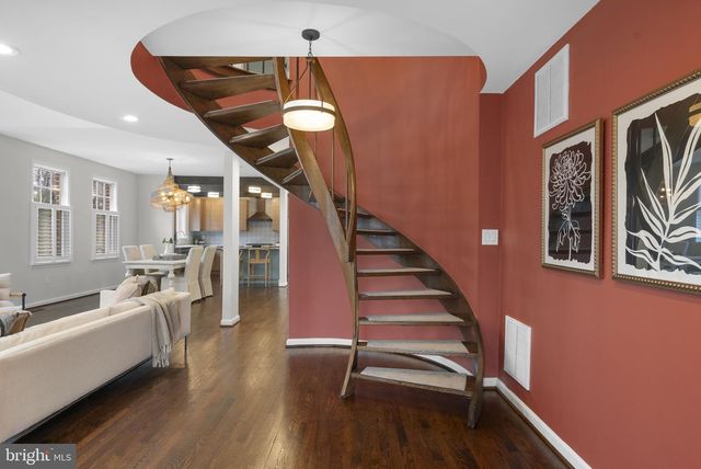 1100 S RIVER LANDING RD, Edgewater, MD 21037