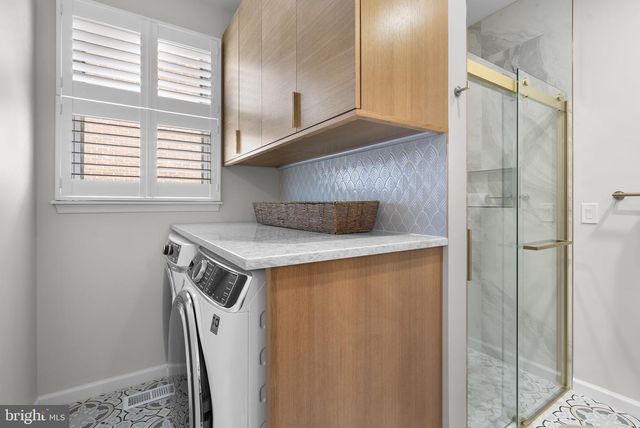 1100 S RIVER LANDING RD, Edgewater, MD 21037