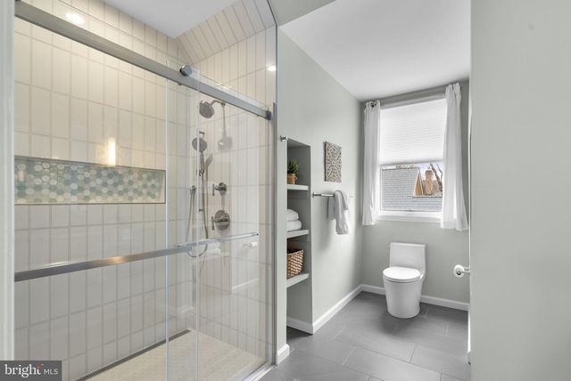 1100 S RIVER LANDING RD, Edgewater, MD 21037