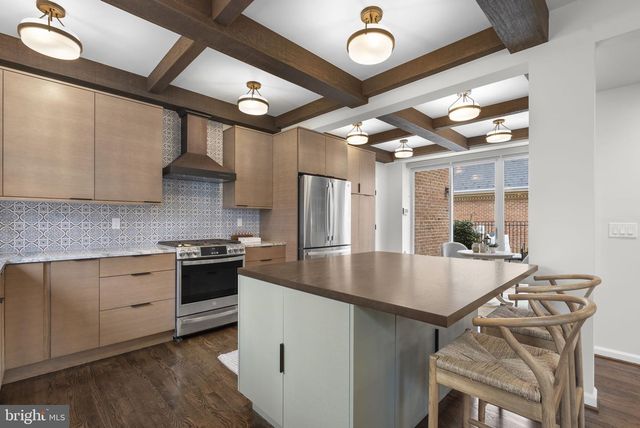 1100 S RIVER LANDING RD, Edgewater, MD 21037